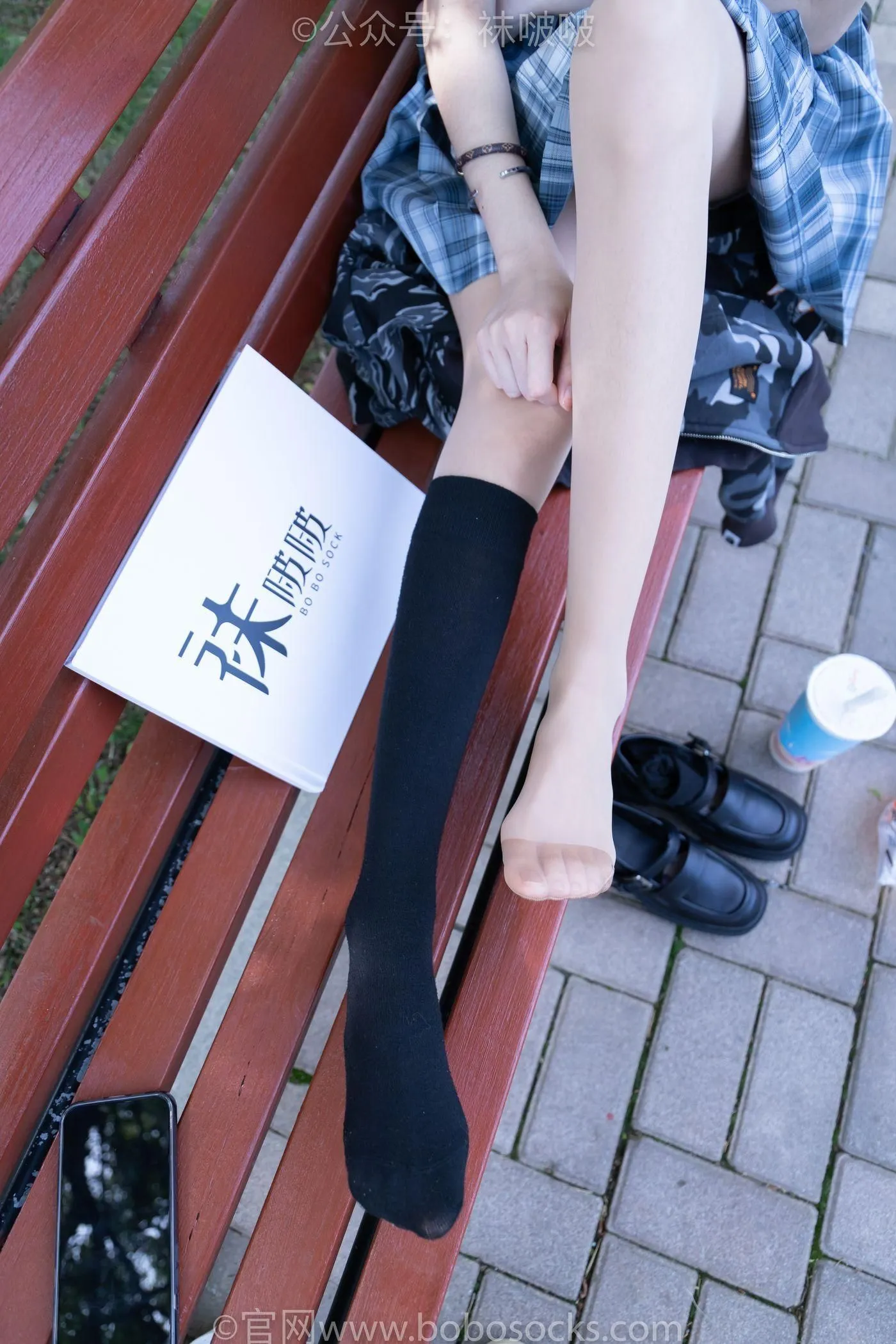 [BoBoSocks袜啵啵]NO.007 稚予-JK制服、皮鞋、黑色中筒棉袜、肉丝 [143P]插图8